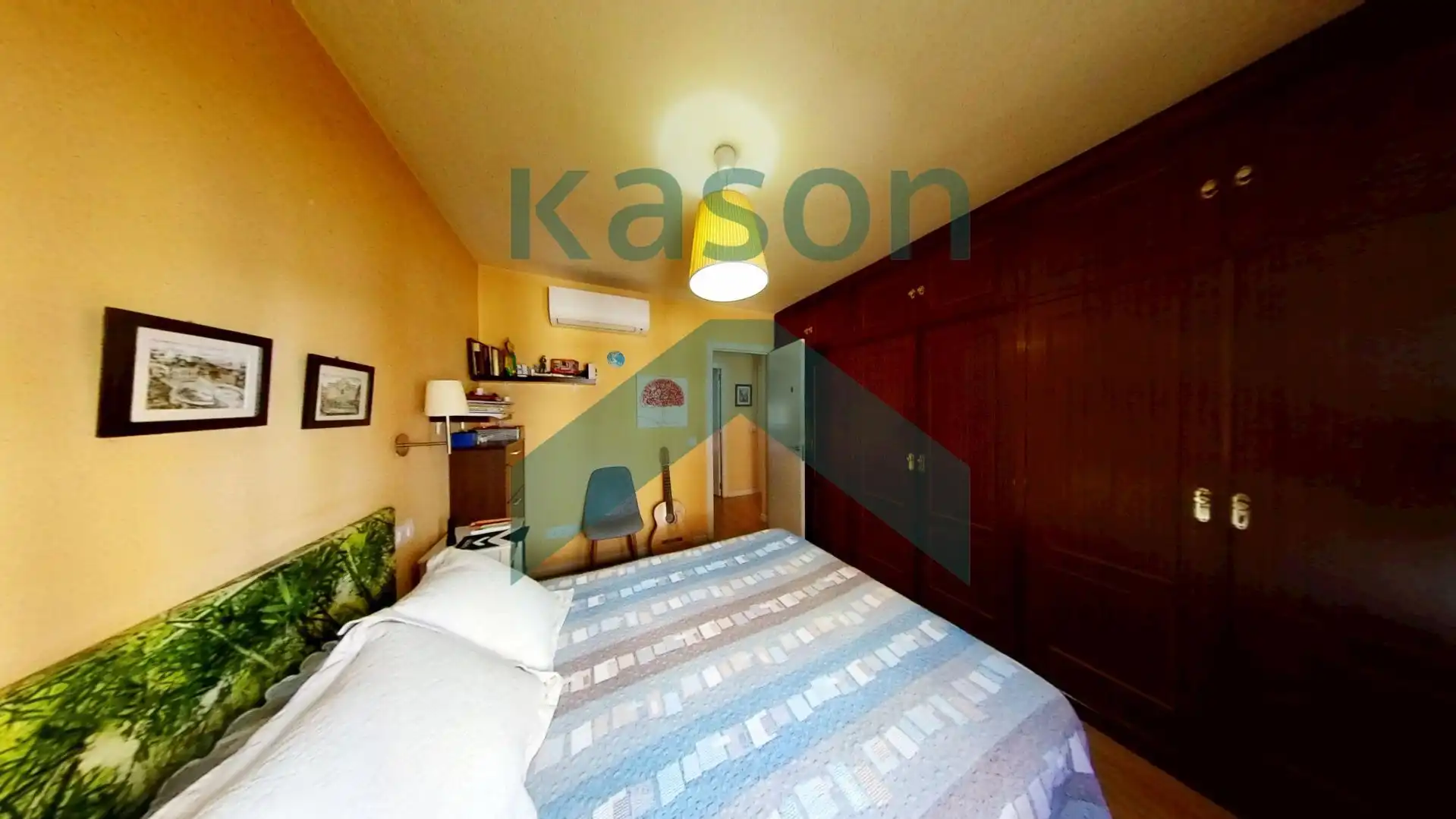Bedroom of Flat for sale in Madrid  with Air Conditioner and Heating