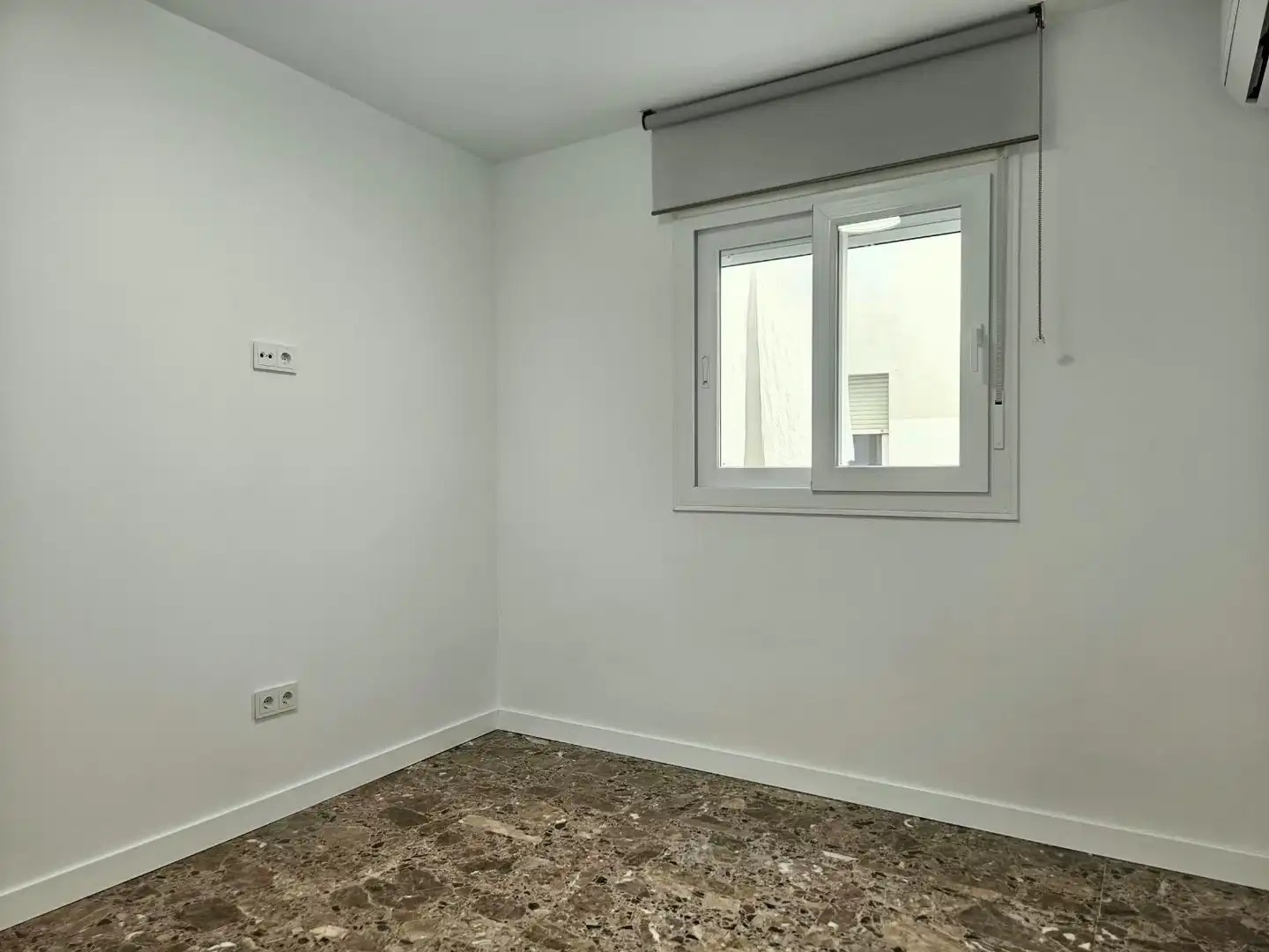 Flat with lift to rent in CUARTELES, imagen 34