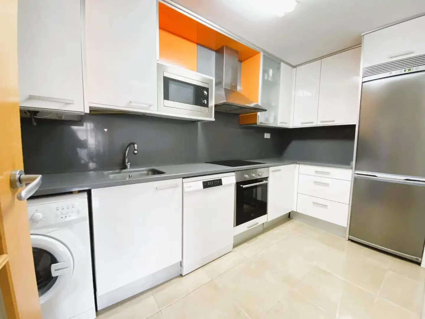Piso con terraza en venta en Carrer XALET DEL BAU, imagen 10