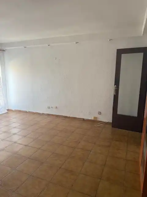 Sala de estar de Piso en venta en Tarragona con Amueblado y Balcón