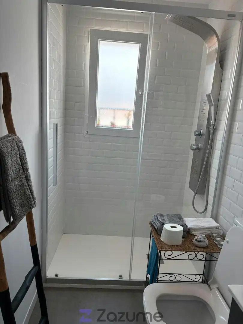 Bany de Pis de lloguer en Salobreña amb Aire condicionat, Calefacció i Terrassa