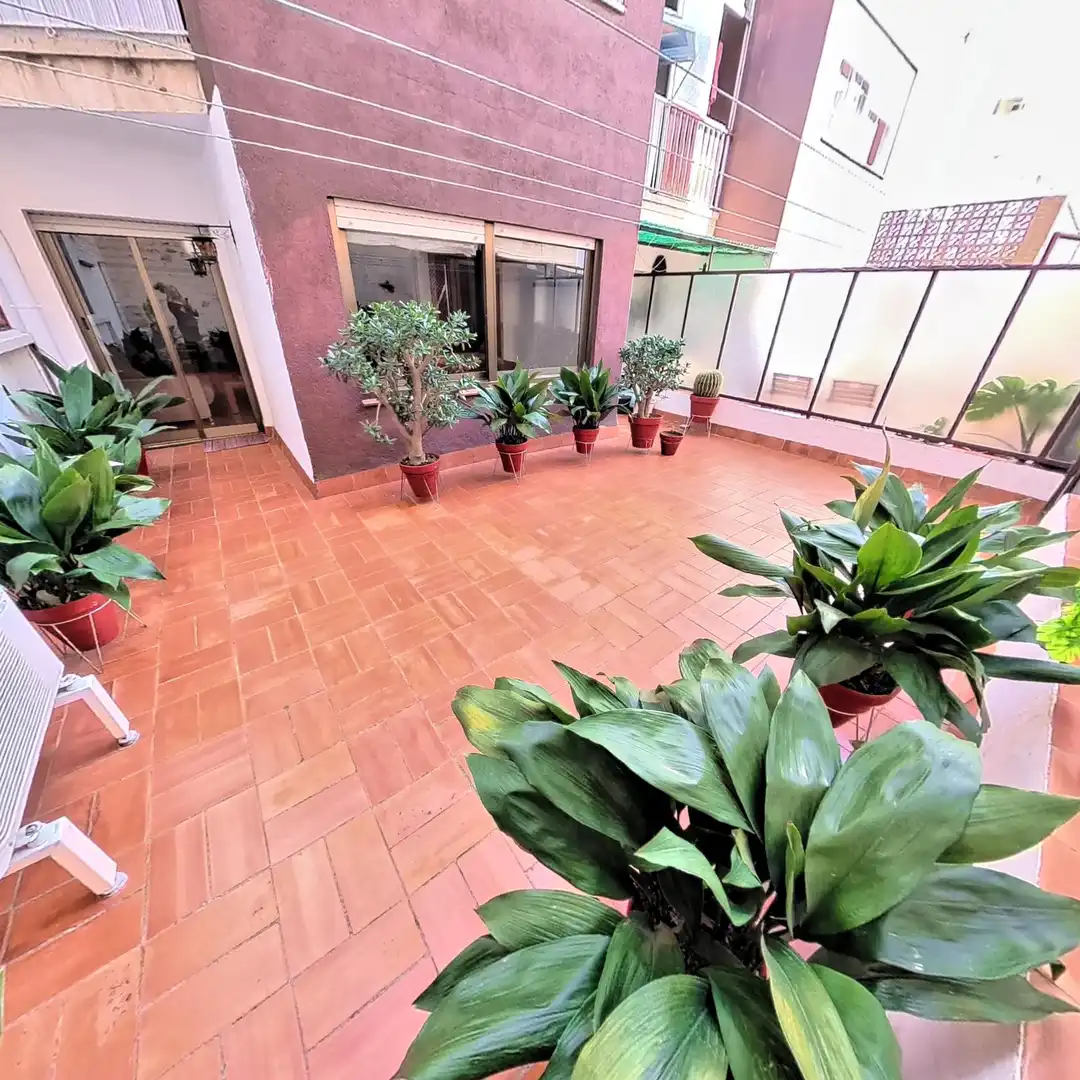 Terrasse von Wohnung zum Verkauf in Barcelona mit Klimaanlage, Heizung und Terrasse