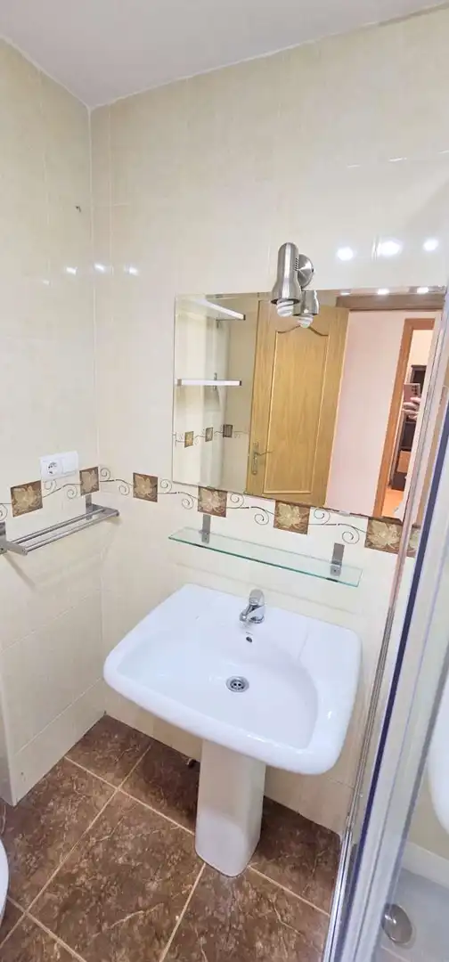 Bathroom of Attic for rent in Vélez-Málaga  with Air Conditioner, Terrace and Furnished