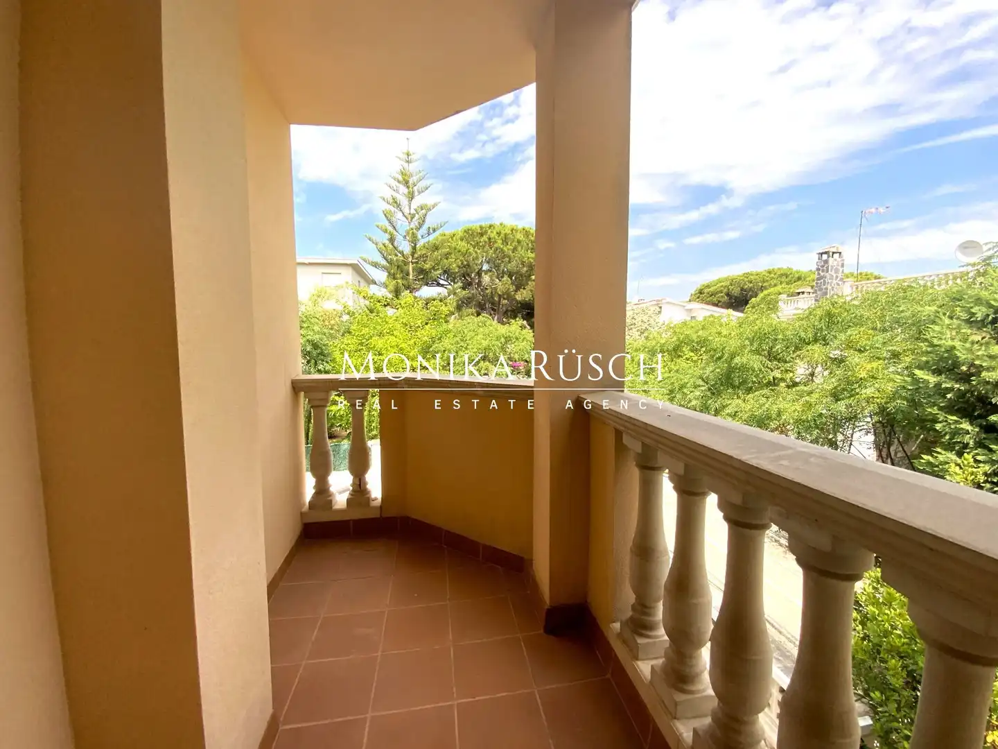 Terrassa de Casa o xalet en venda en Castelldefels amb Aire condicionat, Calefacció i Jardí privat