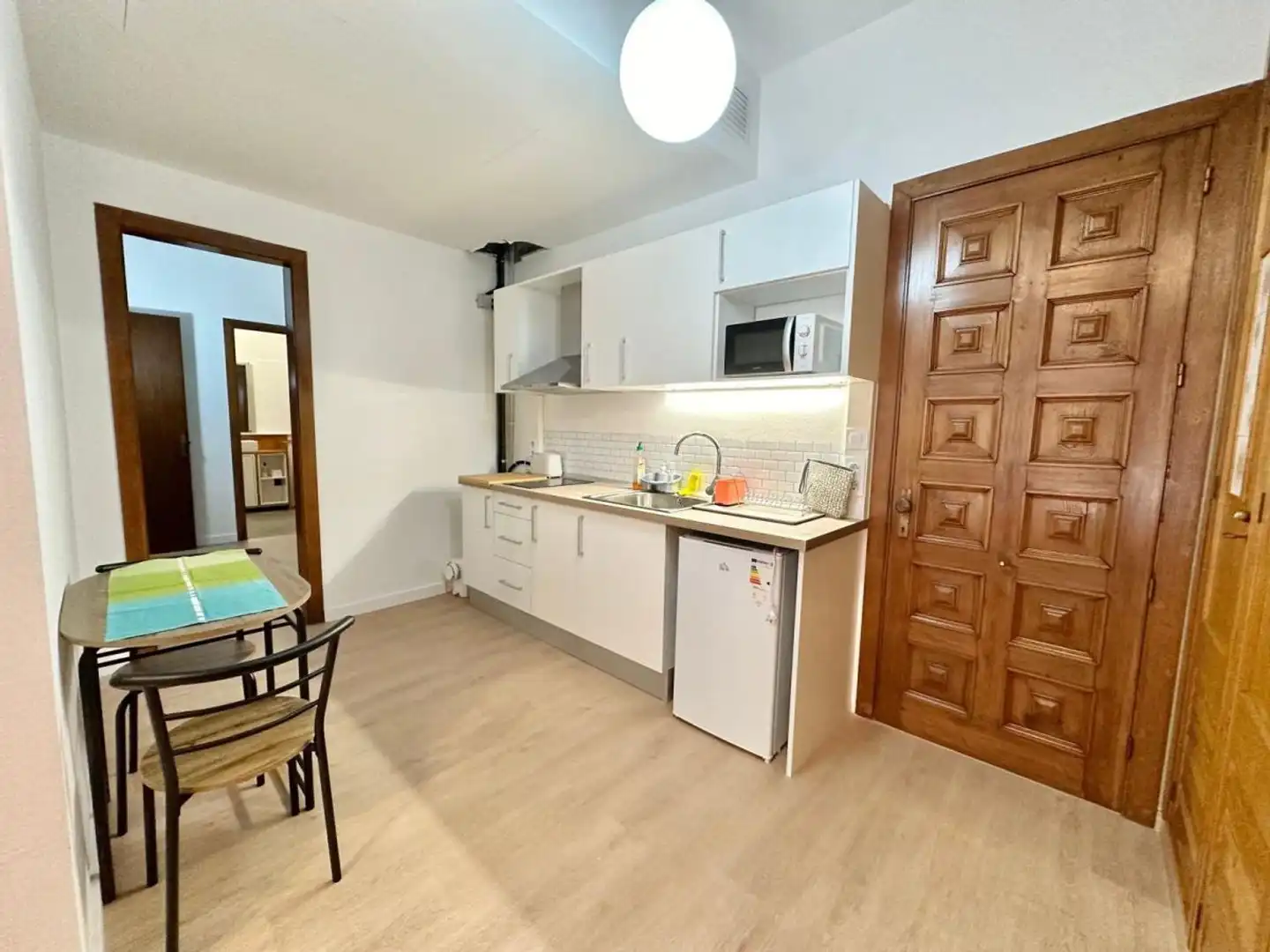 Kitchen of Flat for share in Centre - Sant Josep - Sanfeliu