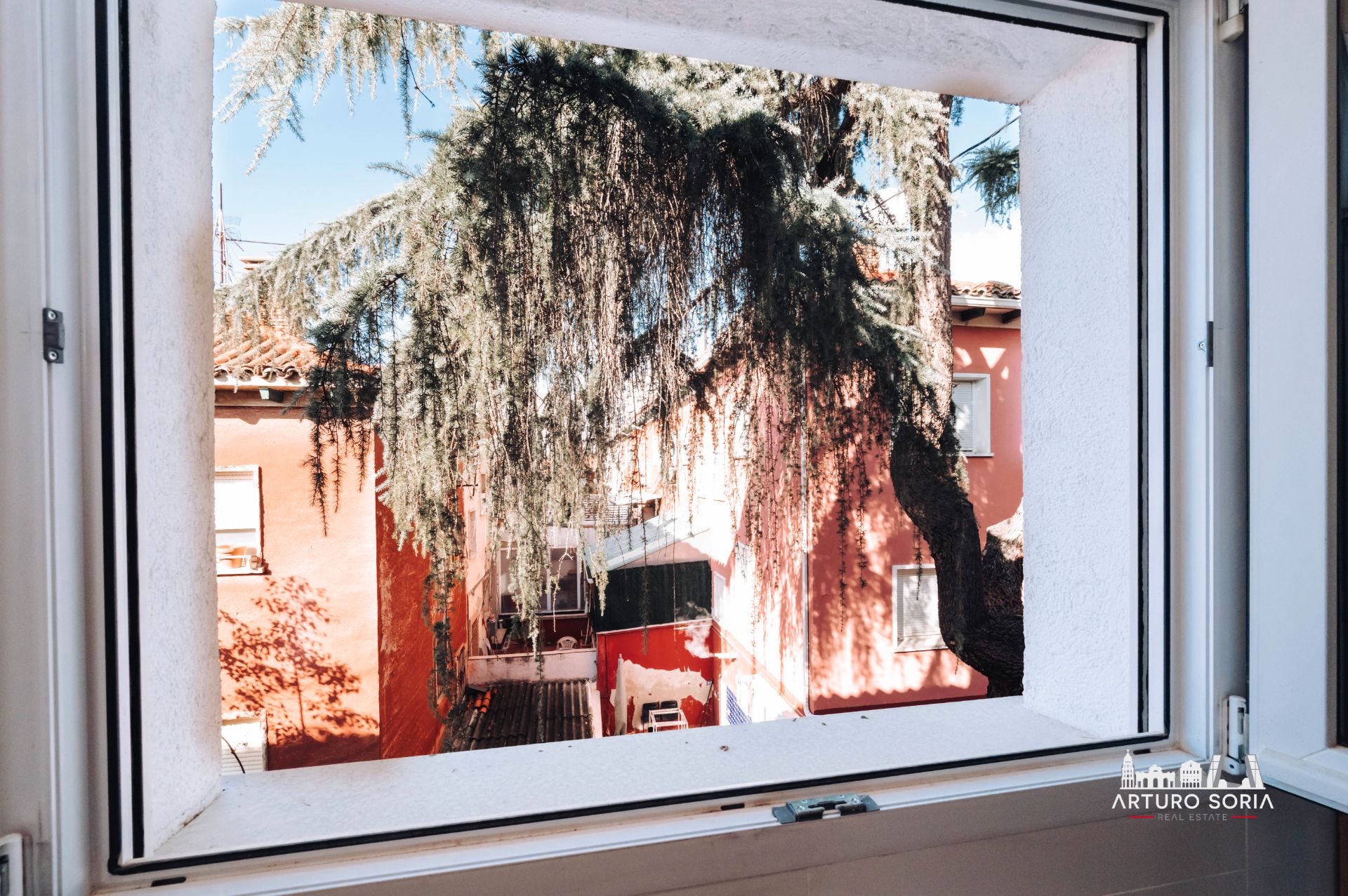 Vista exterior de Casa o xalet en venda en  Madrid Capital amb Aire condicionat, Calefacció i Terrassa