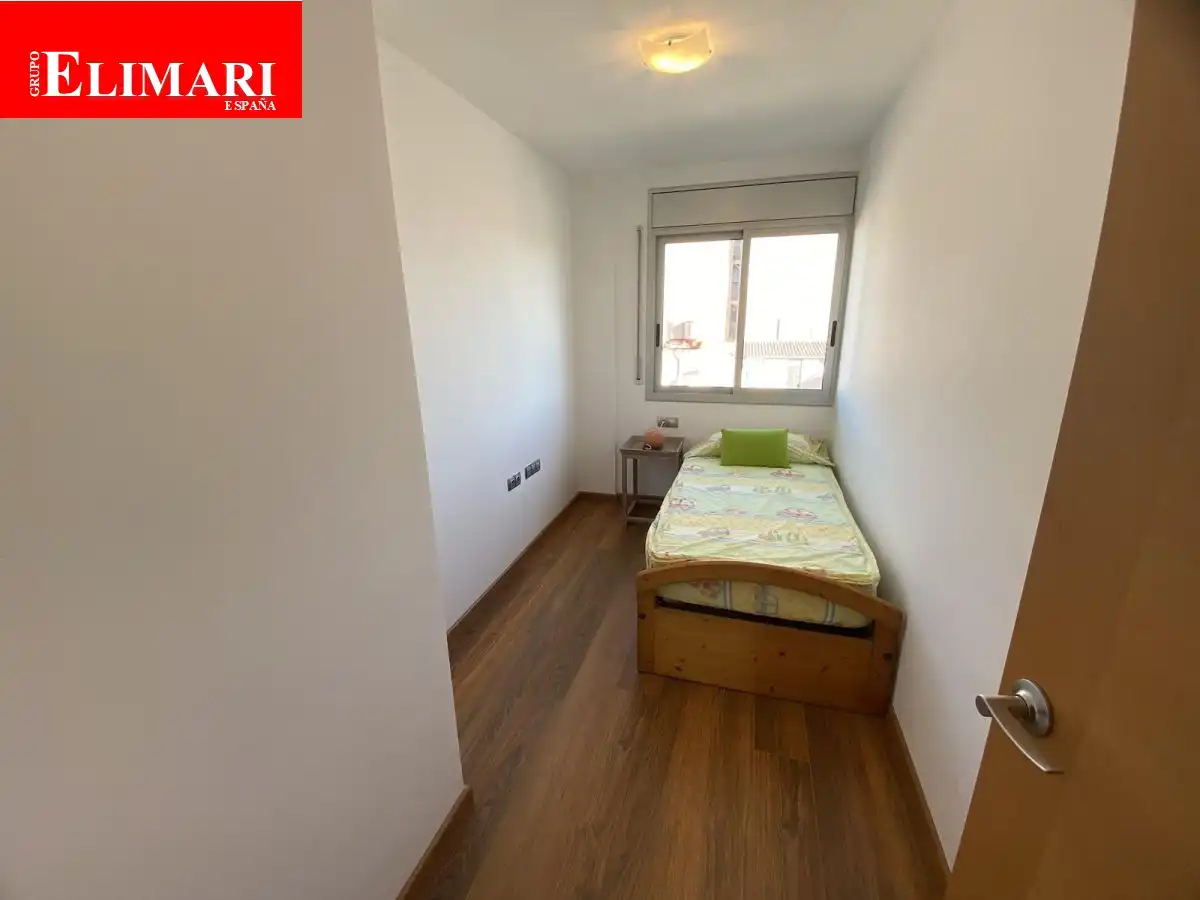 Schlafzimmer von Wohnungen zum Verkauf in La Ràpita mit Klimaanlage, Heizung und Parkett