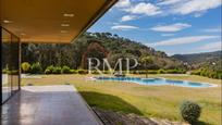 Jardí de Finca rústica en venda en Sant Andreu de Llavaneres amb Piscina