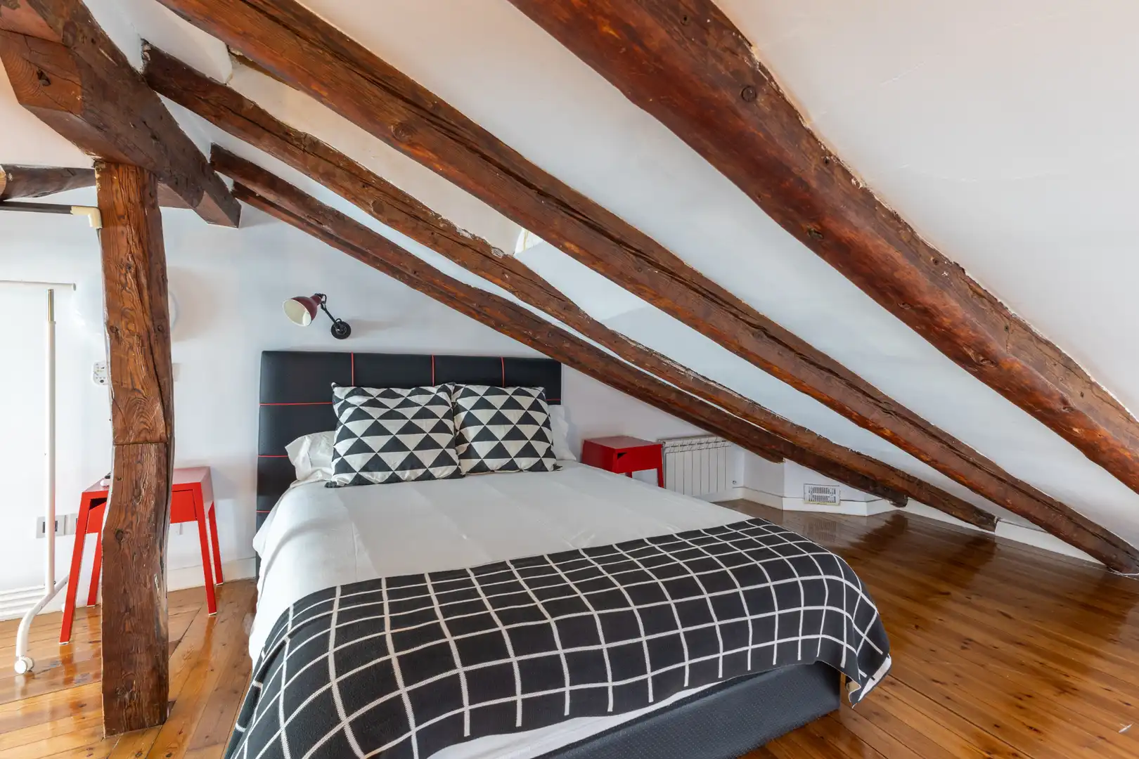 Habitación de Ático de alquiler en Madrid con Aire acondicionado, Calefacción y Parquet
