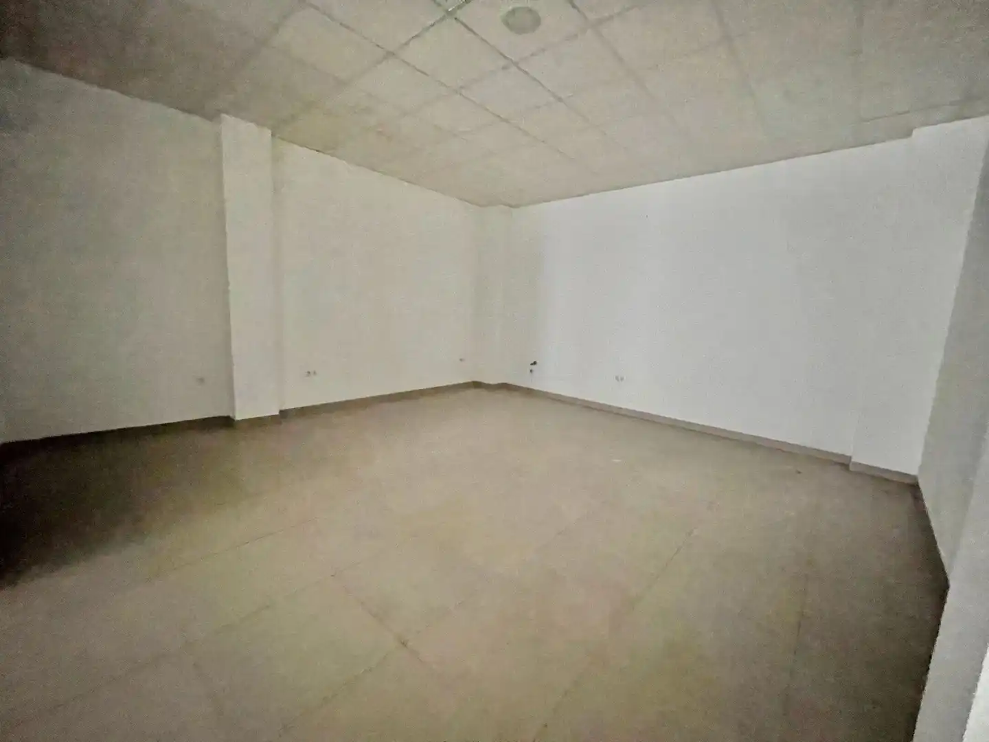 Local comercial en venda a Cabra, imagen 6