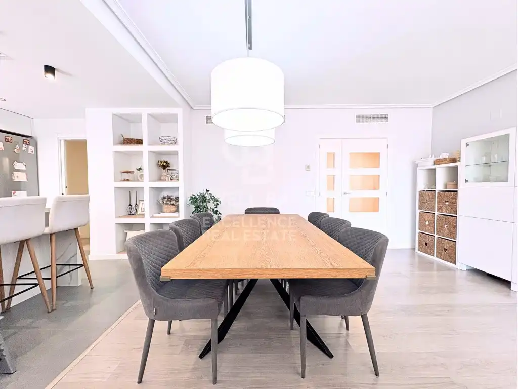 Esszimmer von Wohnung zum Verkauf in  Valencia Capital mit Klimaanlage, Terrasse und Gemeinschaftspool