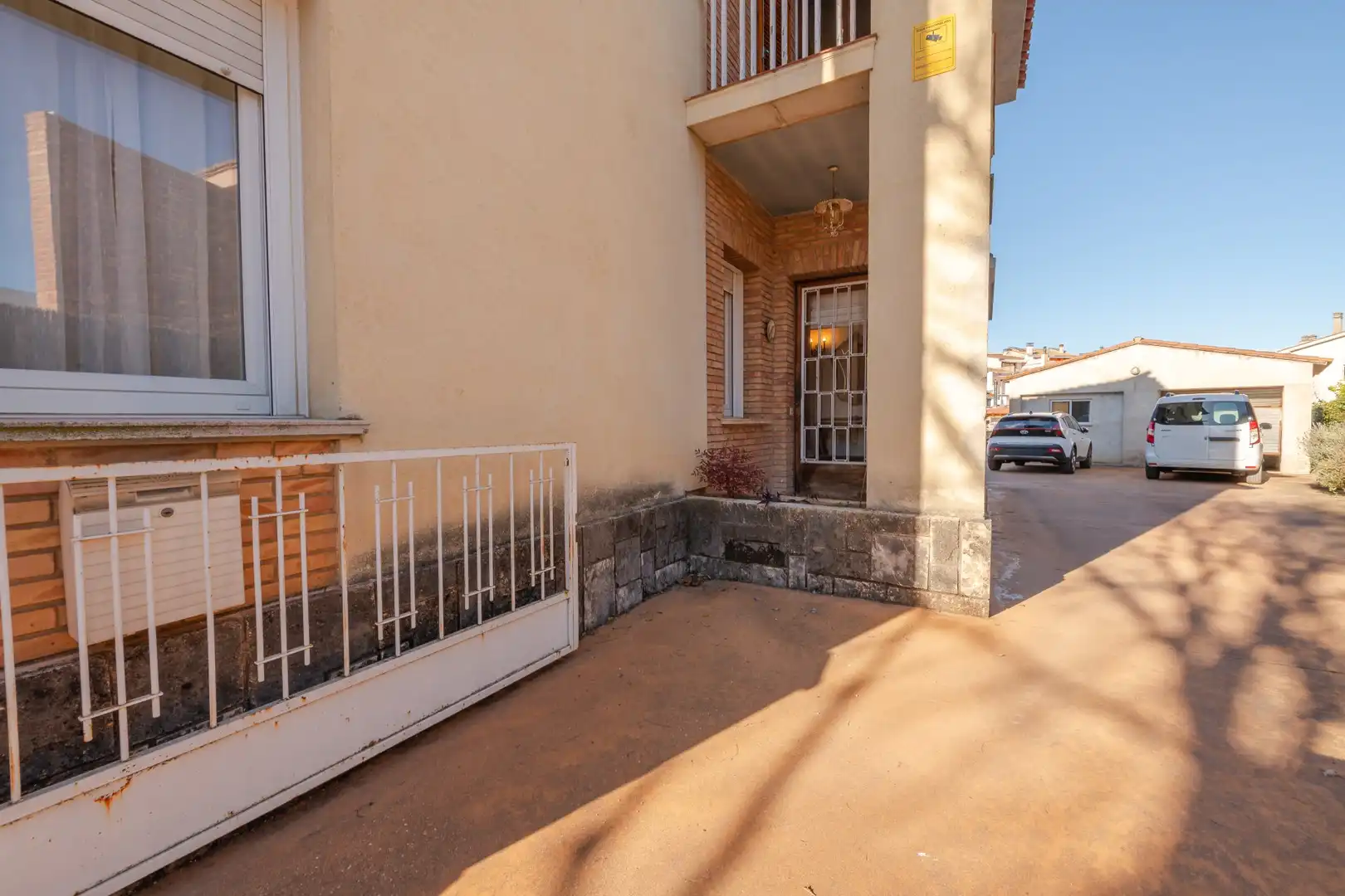 Vista exterior de Casa o chalet en venta en Banyoles con Terraza