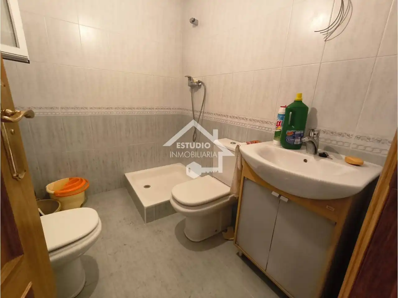 Bathroom of Flat for sale in Mendavia, Navarra