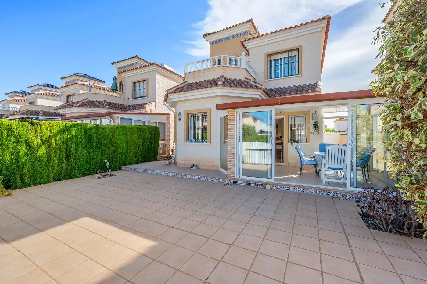 Villa mit Pool zum Verkauf in El Raso, imagen 4