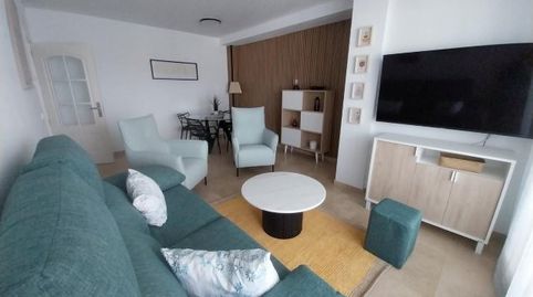 Foto 3 de Piso de alquiler en Puerto de la Duquesa, Manilva