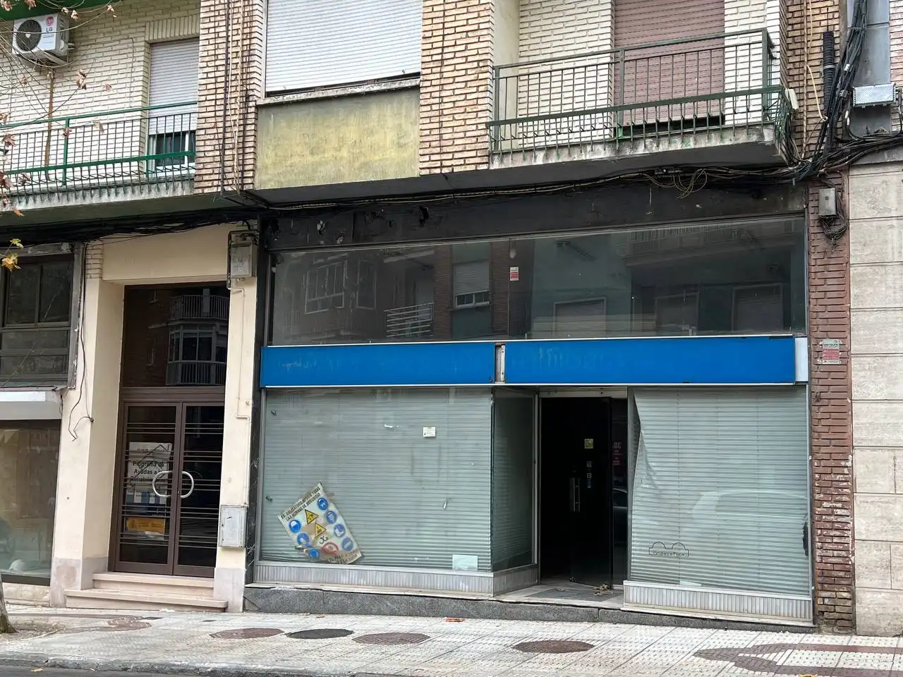 Business premises for sale in Avenida Primero de Mayo
