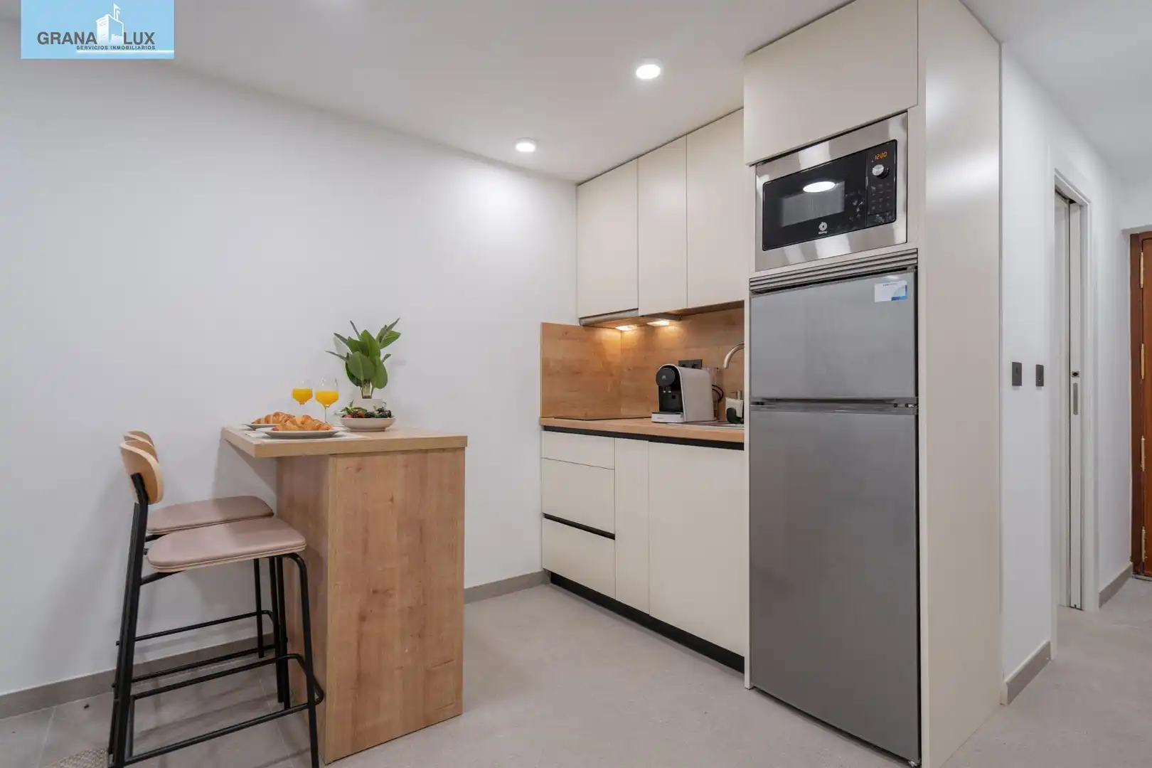 Piso con ascensor en venta en Avenida PABLO PICASSO, imagen 9