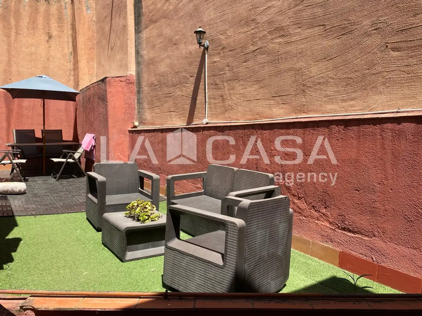 Terrace of Houses for sale in Badalona  with Terrace, Furnished and Oven