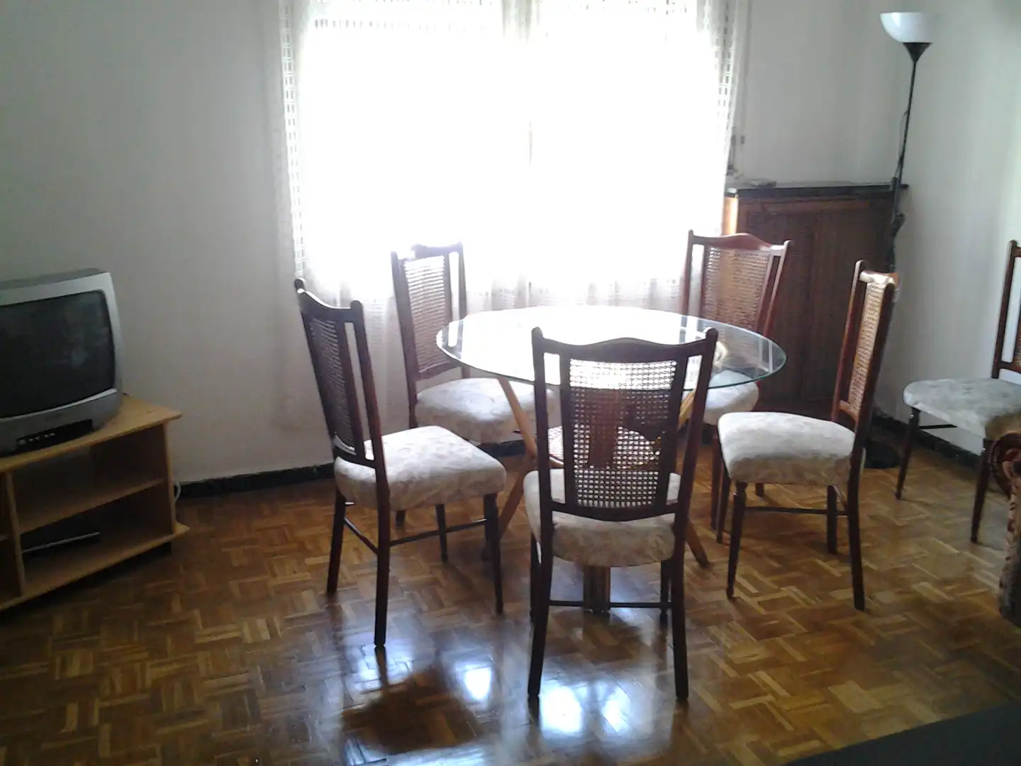 Comedor de Piso de alquiler en Zaragoza con Calefacción, Parquet y Amueblado