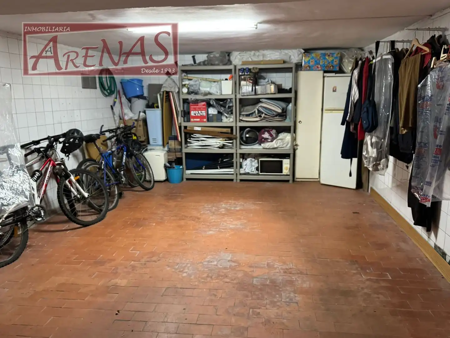 Piso en venta en Laredo con Calefacción, Jardín privado y Parquet