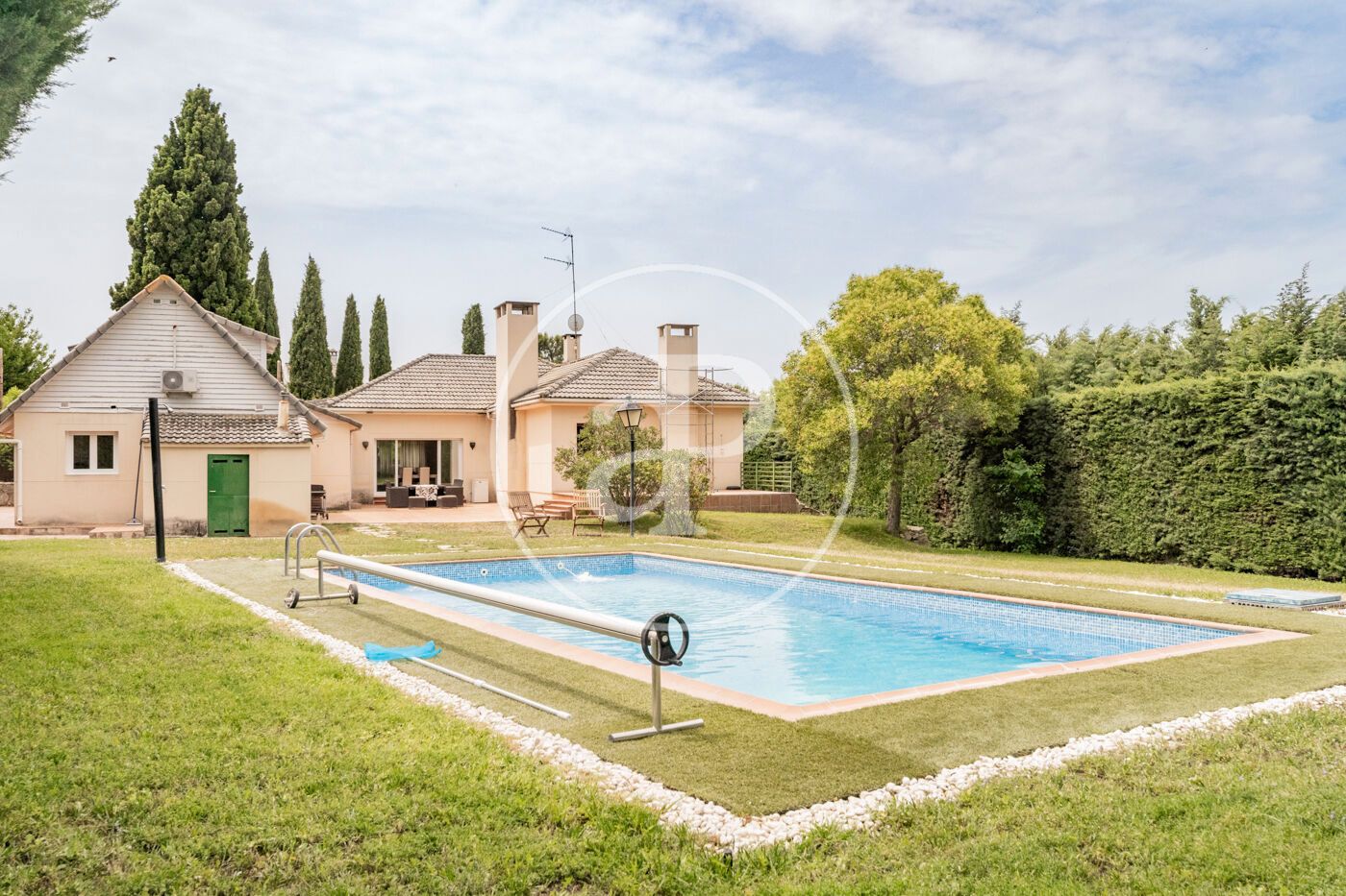 Swimming pool of House or chalet for sale in Boadilla del Monte  with Heating, Private garden and Storage room