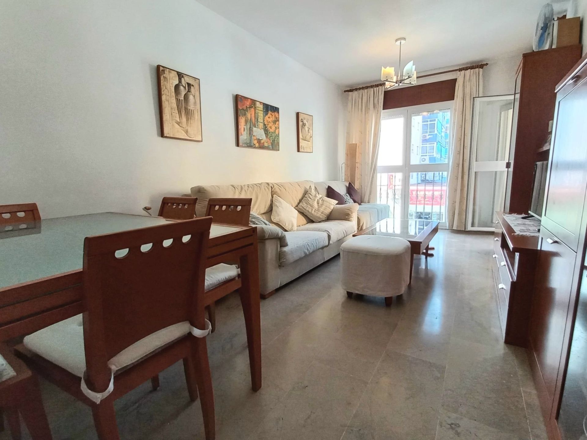 Living room of Flat for sale in Málaga Capital  with Air Conditioner, Terrace and Furnished