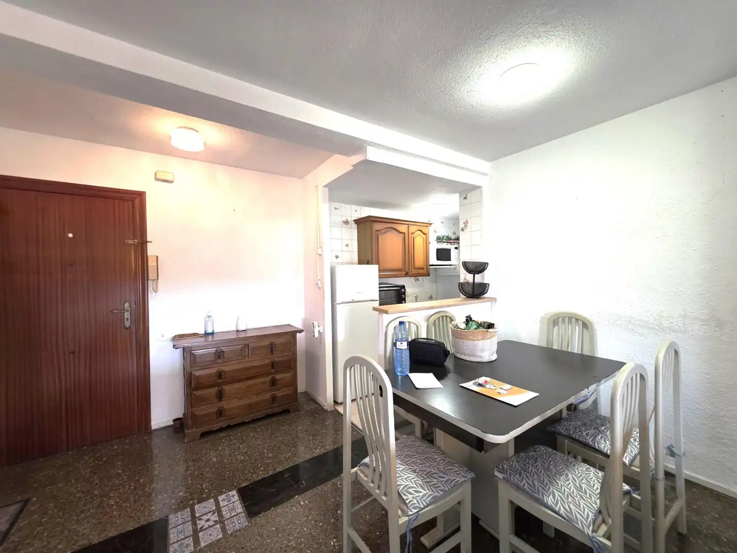 Flat with terrace for sale in Calle PINTOR PEDRO CAMACHO, imagen 9
