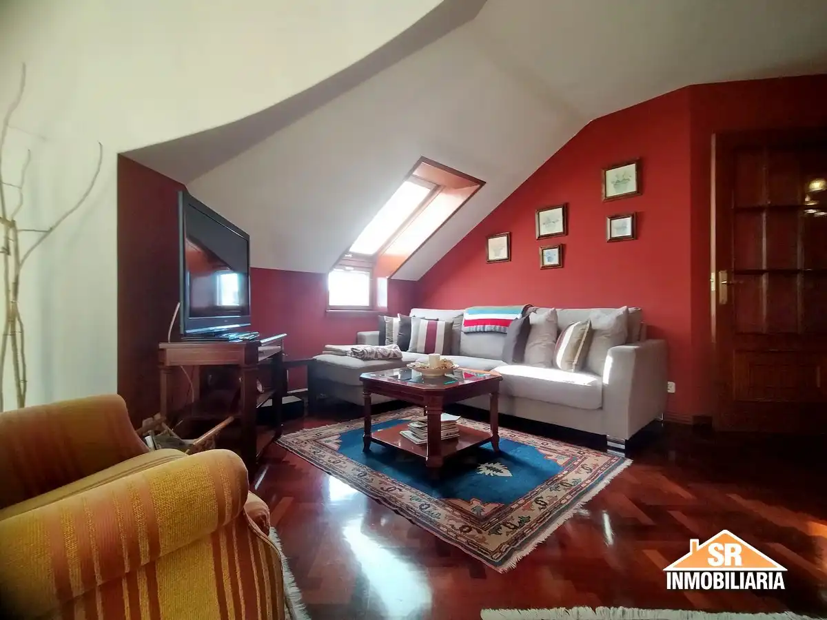 Penthouse with lift to rent in Calle General Salcedo Molinuevo, imagen 5