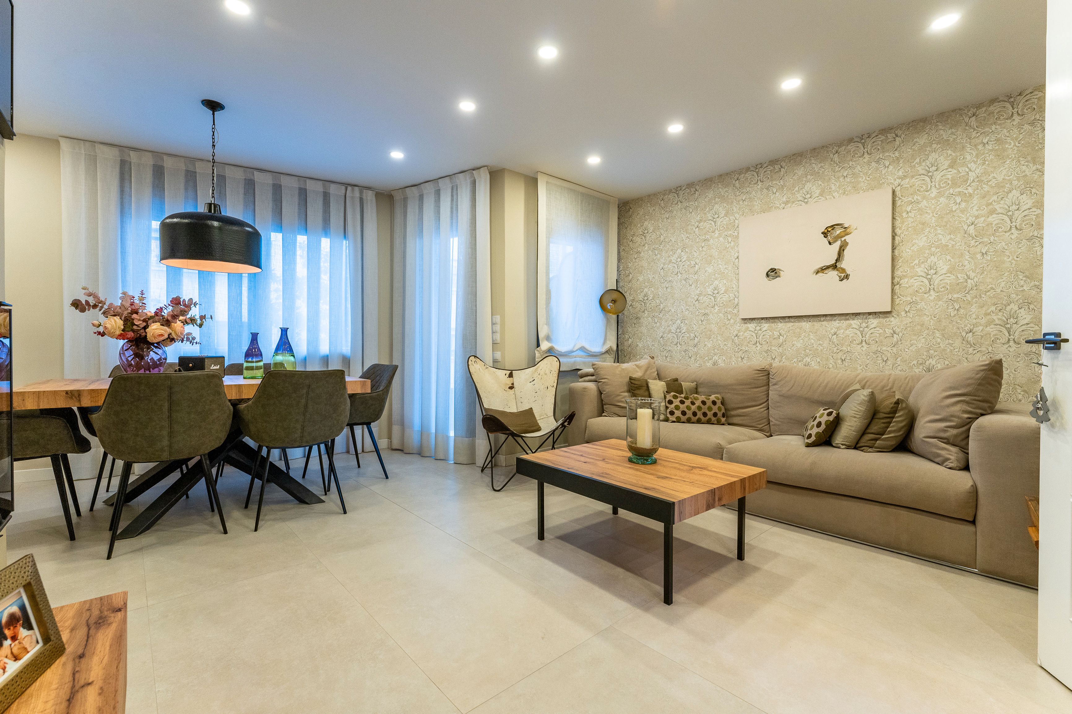 Living room of Single-family semi-detached for sale in Reus  with Air Conditioner, Heating and Parquet flooring