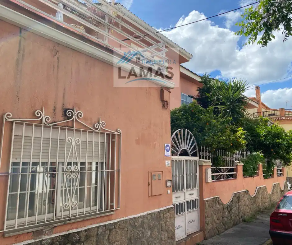 Chalet en venta en Calle Puerto Madero 20, imagen 3