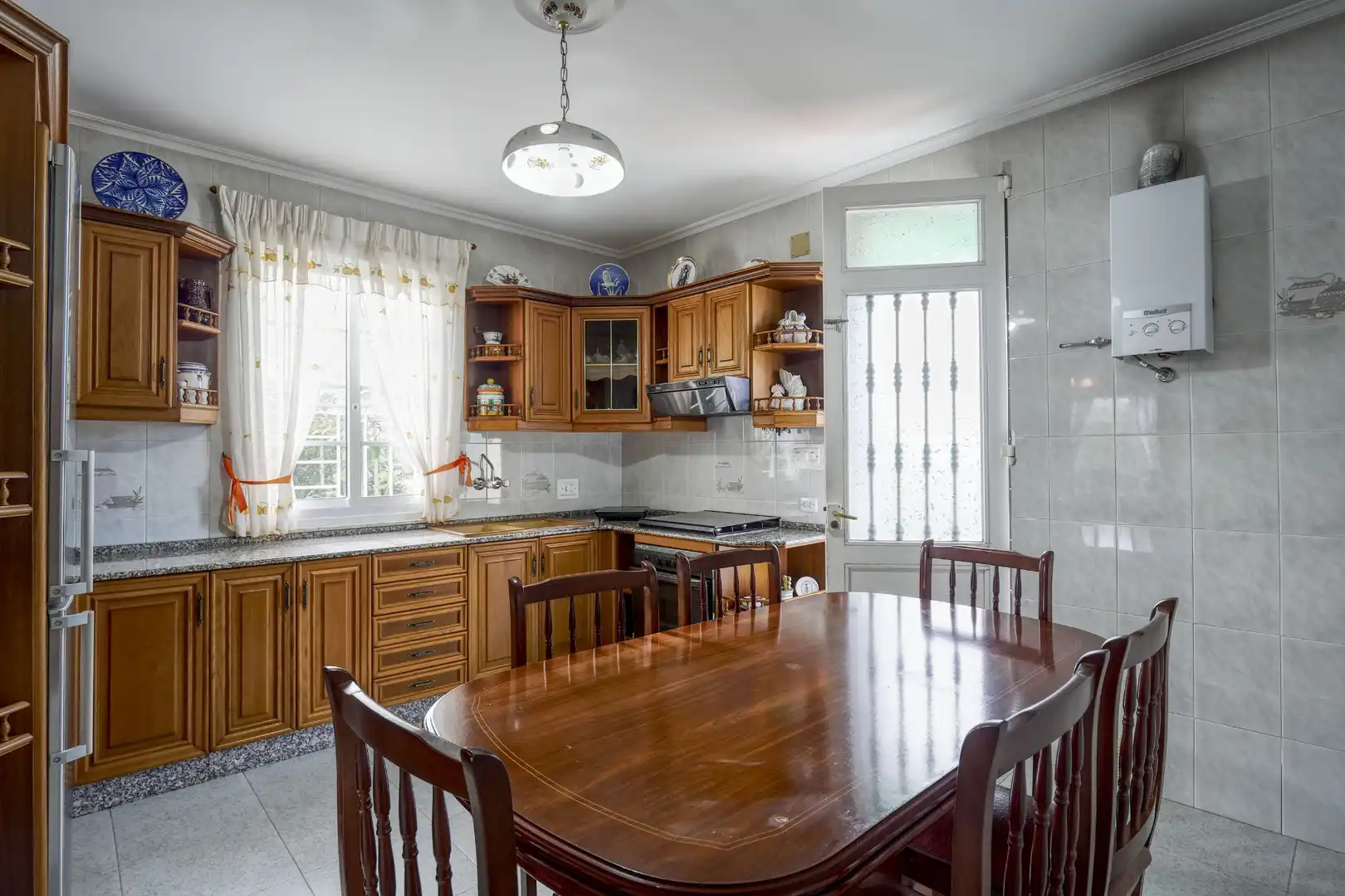 Cocina de Casa o chalet en venta en Mugardos con Calefacción, Jardín privado y Terraza