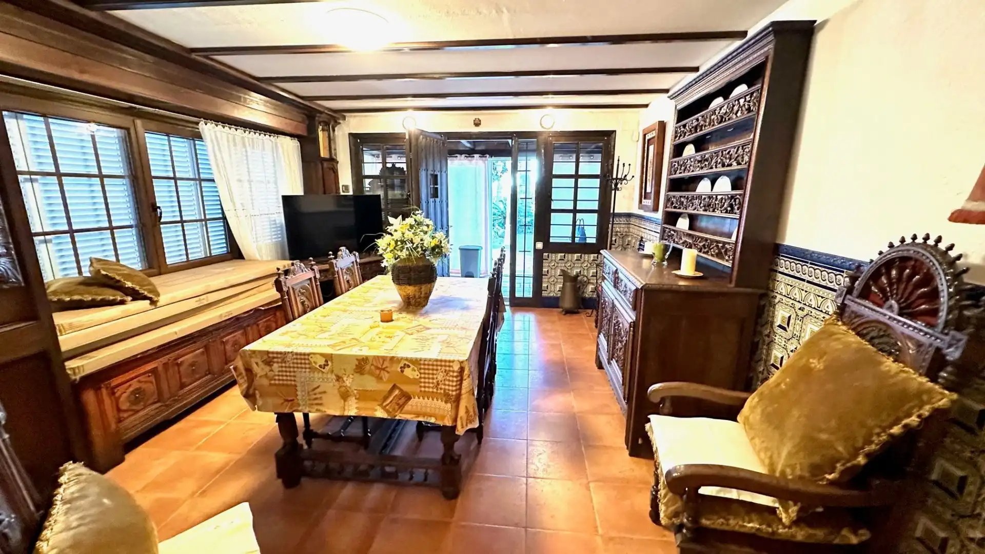 Menjador de Casa o xalet en venda en Lloret de Mar amb Aire condicionat, Jardí privat i Terrassa