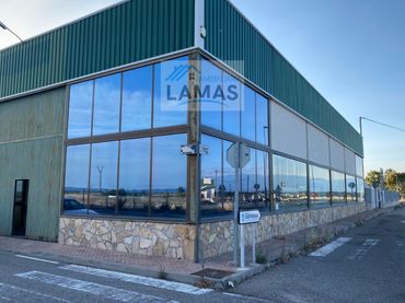 Nave industrial en venta en Casatejada