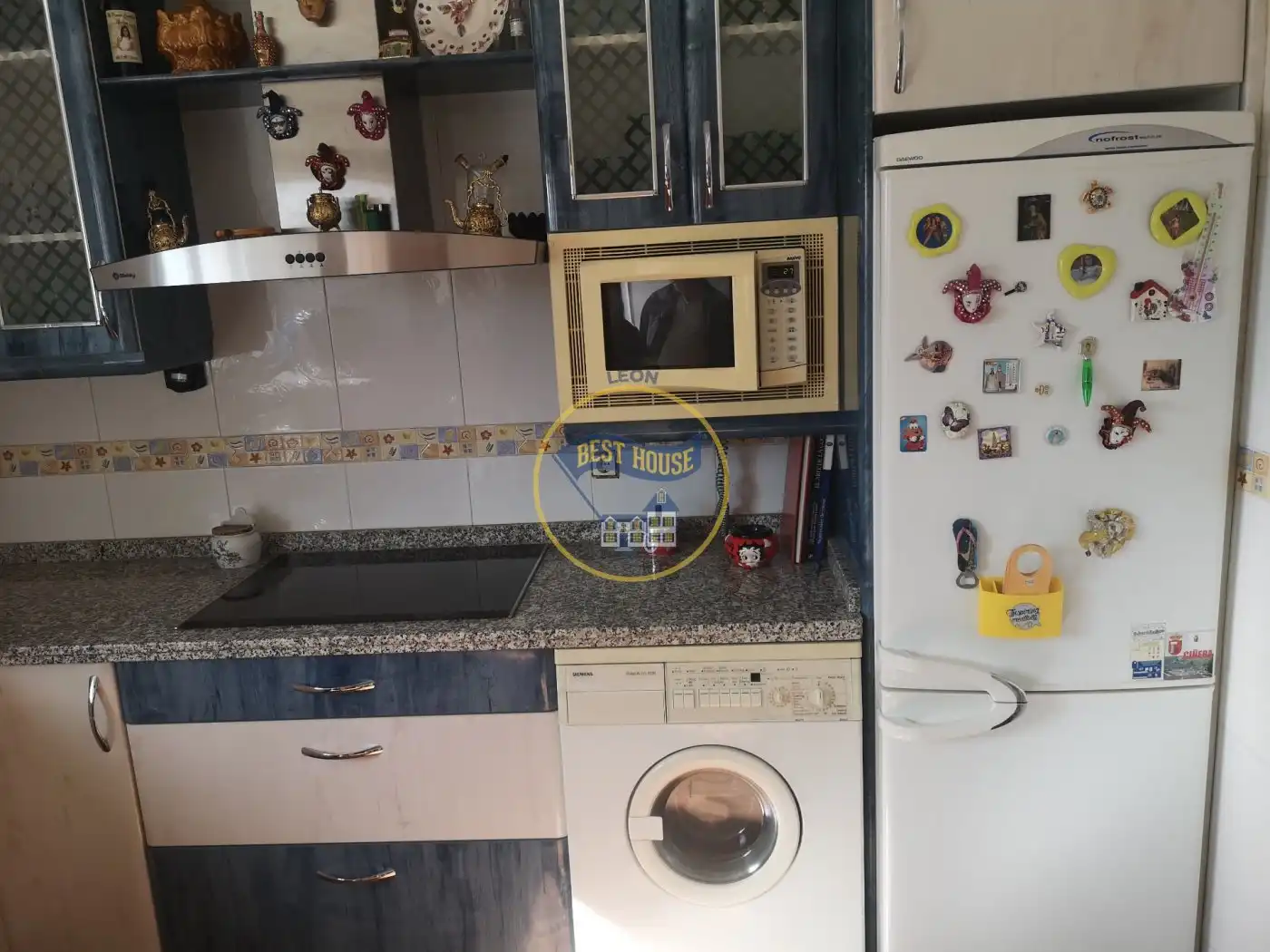 Cocina de Finca rústica en venta en León Capital  con Calefacción, Jardín privado y Terraza