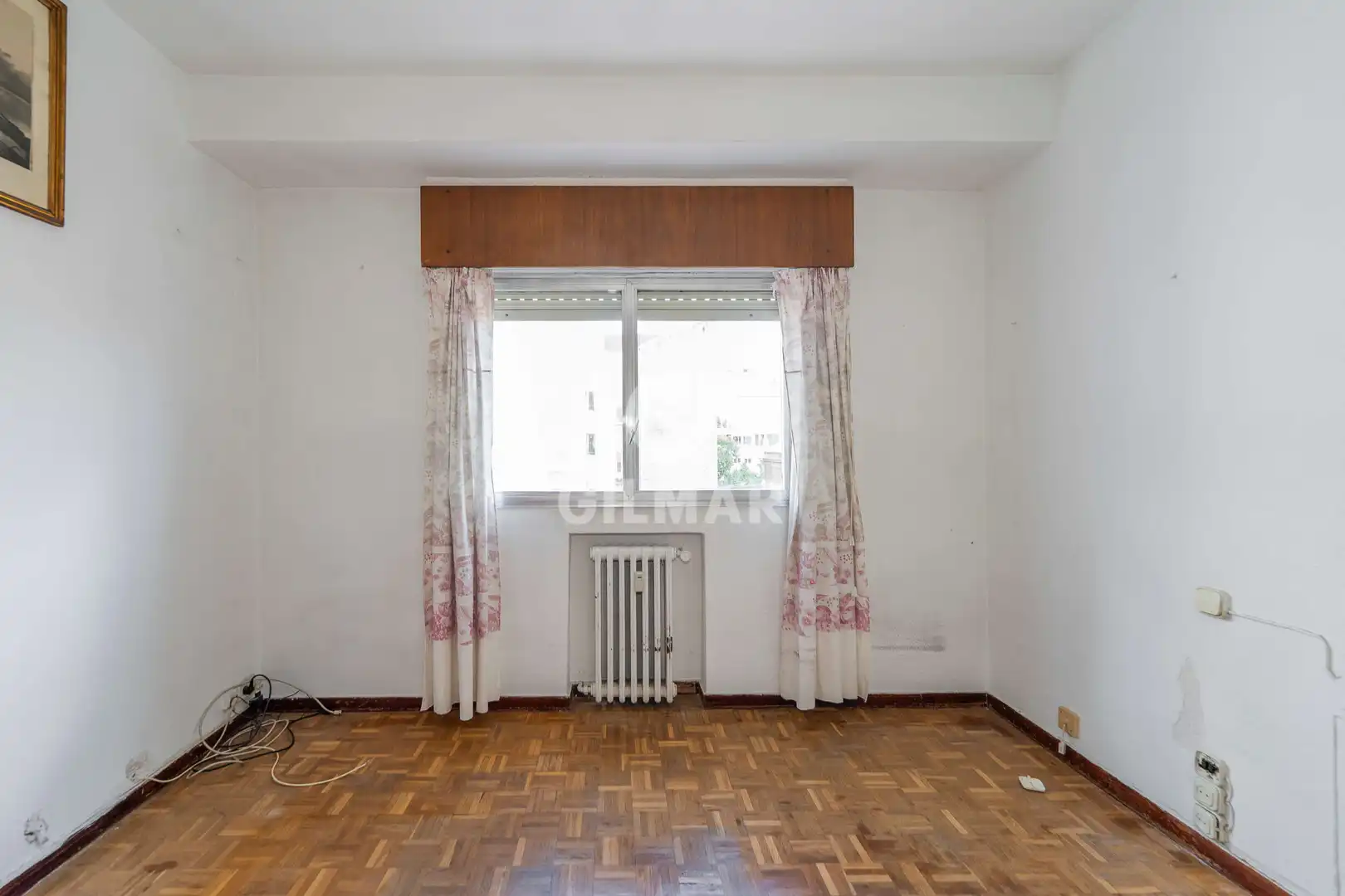 Habitación de Apartamento en venta en Madrid con Calefacción