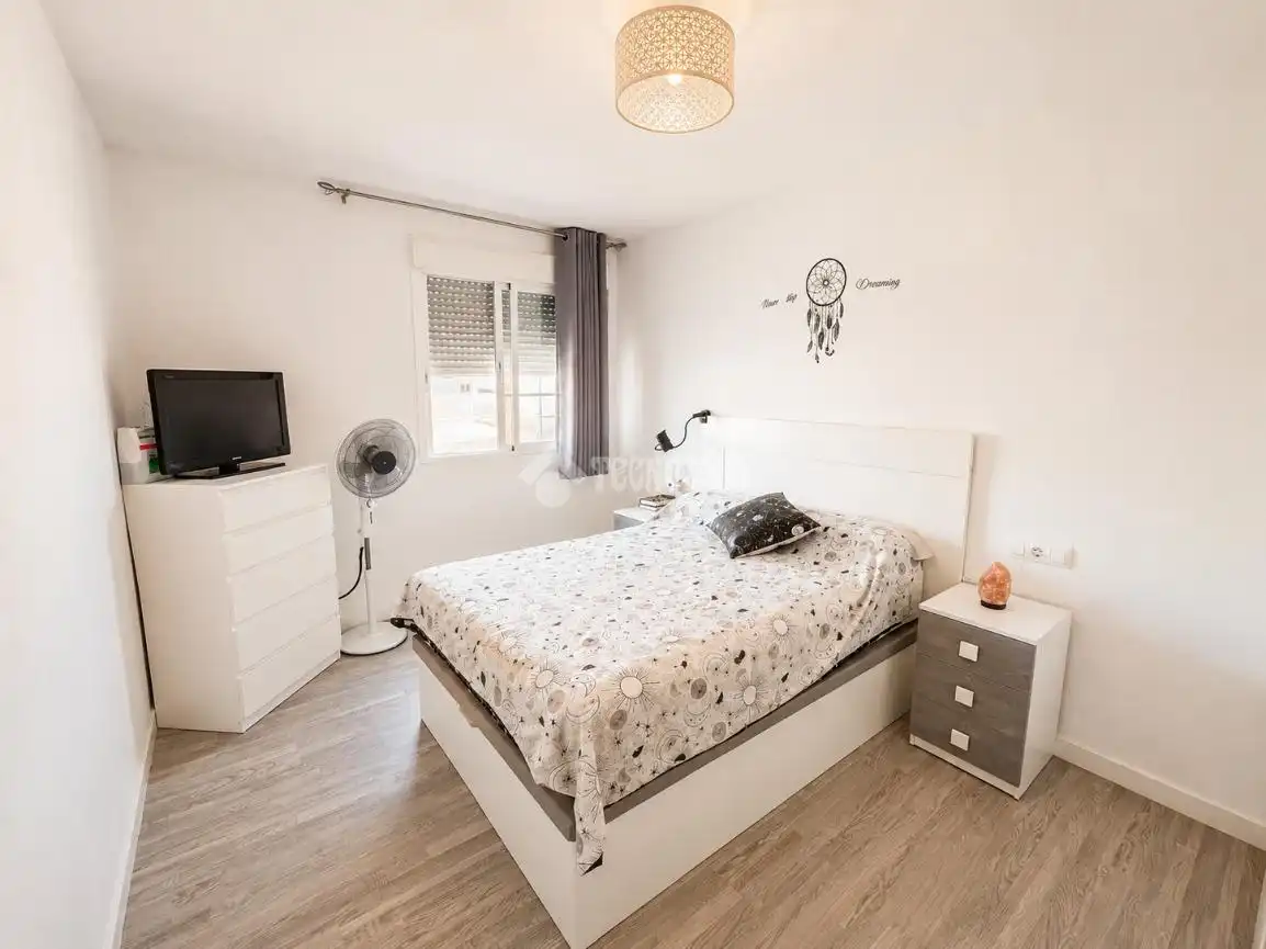 Habitación de Piso en venta en Armilla con Aire acondicionado, Parquet y Terraza