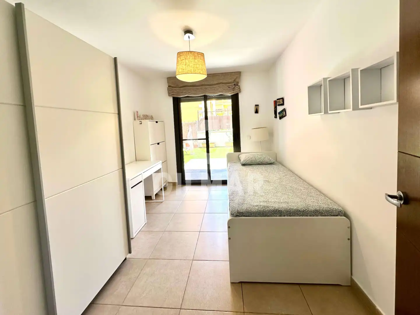 Schlafzimmer von Wohnung zum Verkauf in Arona mit Privatgarten, Terrasse und Abstellraum