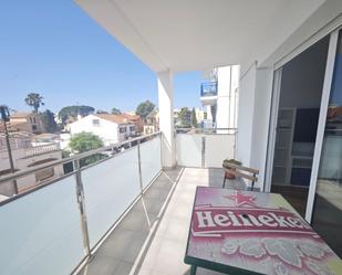 Balcony of Flat to rent in Vilanova i la Geltrú  with Parquet flooring, Terrace and Balcony
