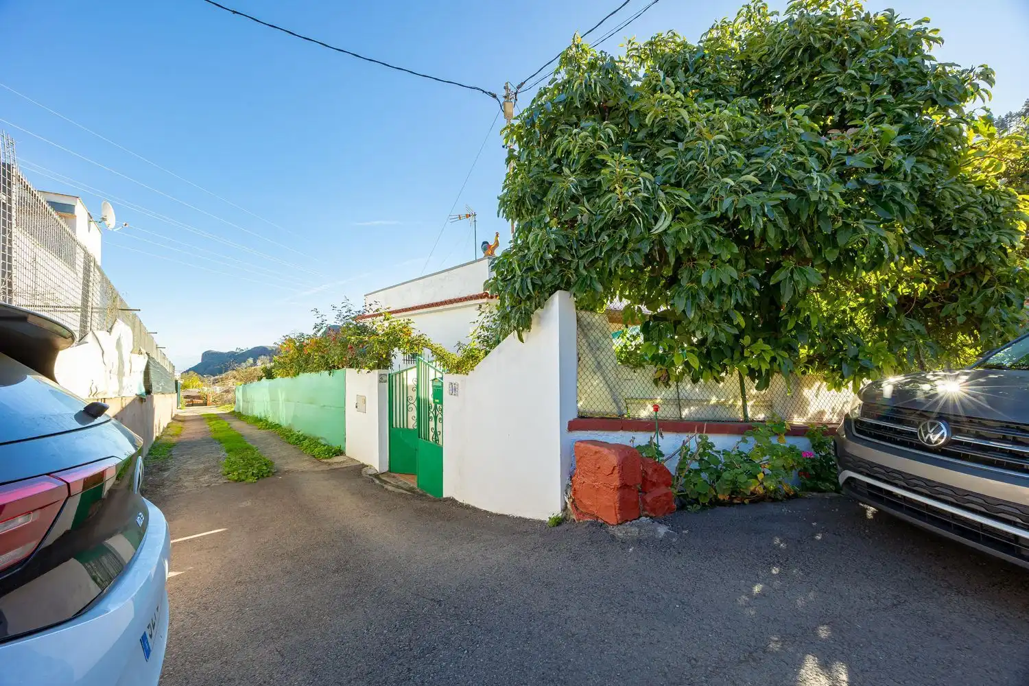 Vista exterior de Casa o xalet en venda en Vega de San Mateo amb Jardí privat i Terrassa