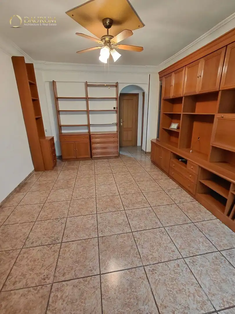 Piso en venta en  Valencia Capital con Terraza