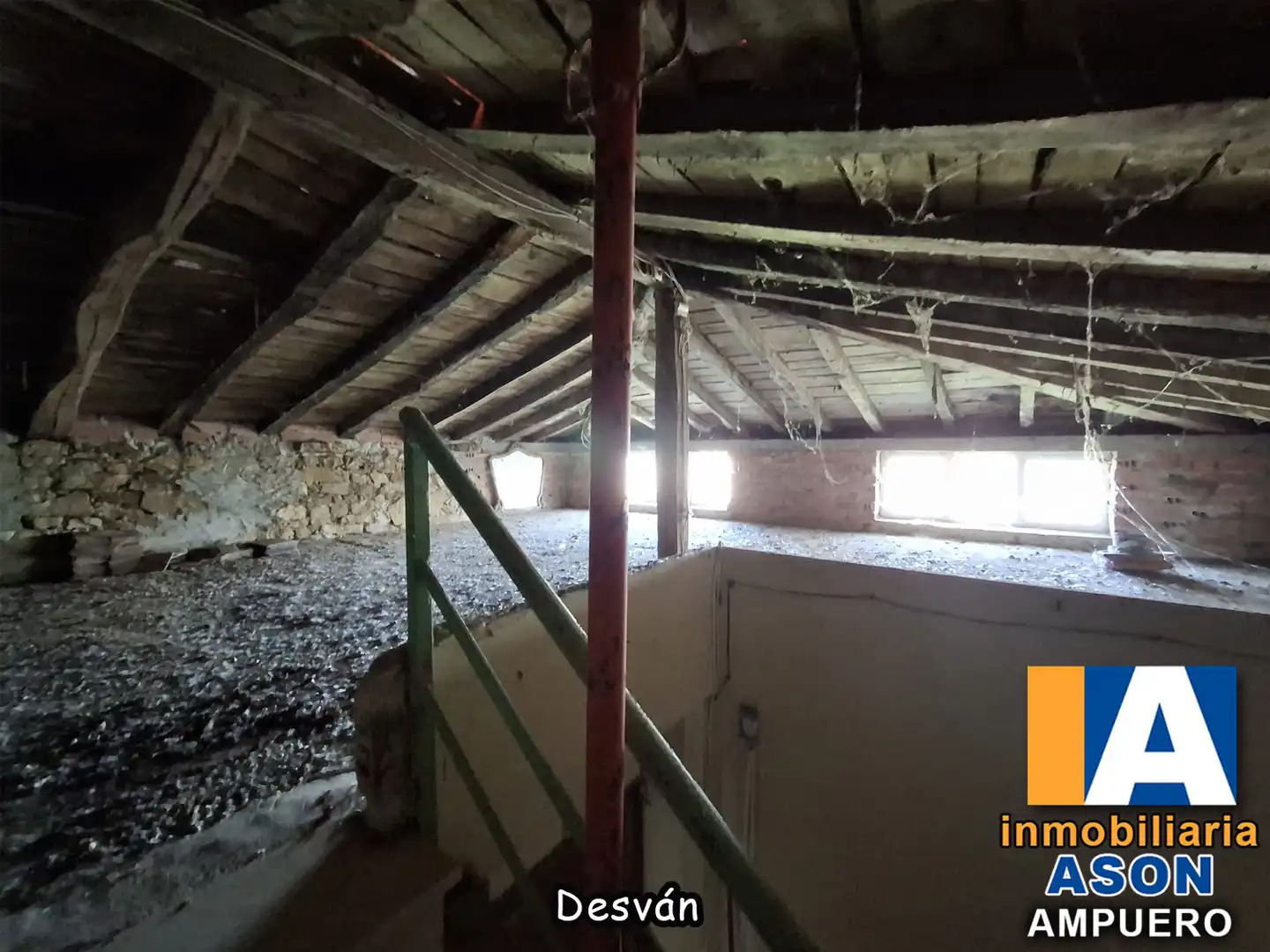 Casa o chalet en venta en Ampuero con Jardín privado, Terraza y Amueblado