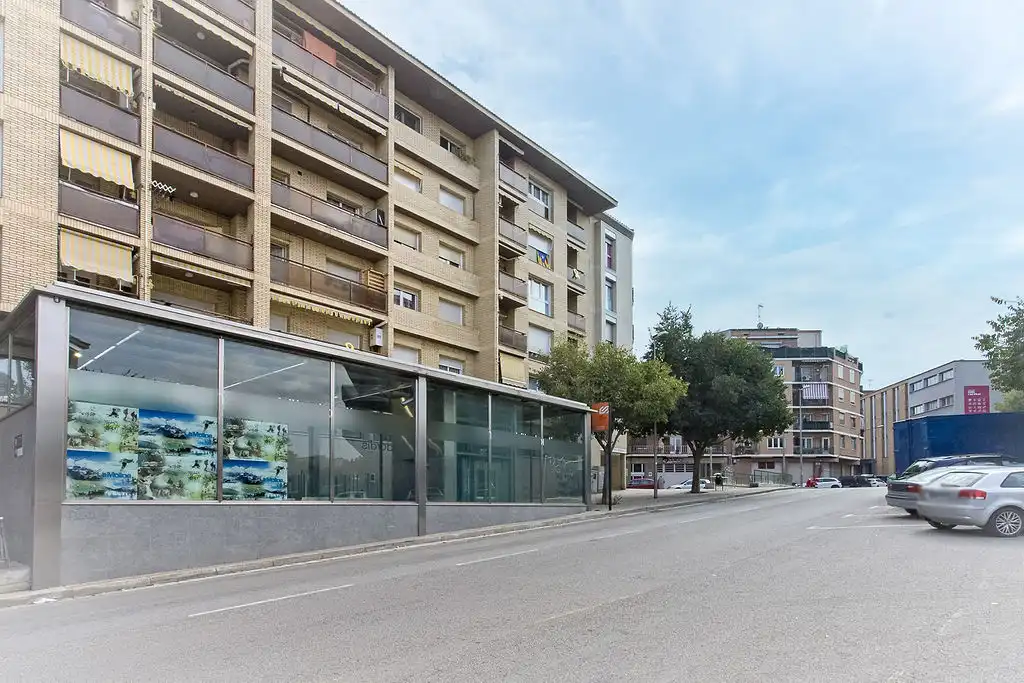 Gewerbefläche zum Verkauf in Av, Francesc Macià, imagen 32