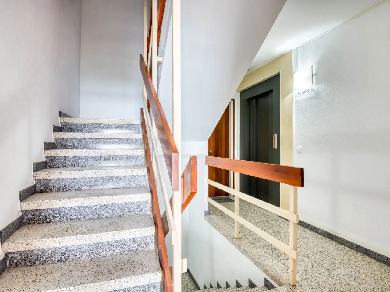 Apartament amb ascensor de lloguer a passeig maritim 62, imagen 7