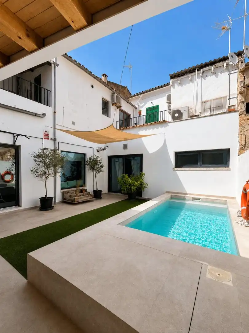 Piscina de Casa o chalet en venta en Inca con Aire acondicionado, Calefacción y Jardín privado
