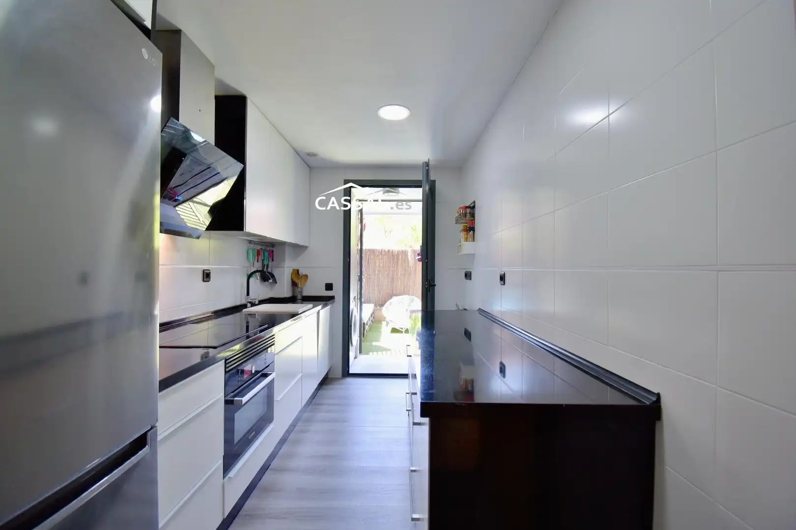 Cocina de Planta baja en venta en Torrejón de Ardoz con Aire acondicionado, Calefacción y Jardín privado