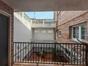 Terrassa de Casa o xalet en venda en La Puebla de Híjar amb Aire condicionat, Calefacció i Jardí privat