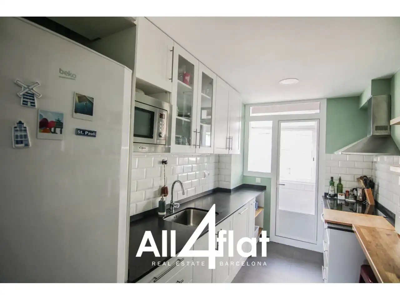 Küche von Wohnung zur Miete in Barcelona mit Heizung, Parkett und Terrasse