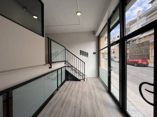 Local comercial en Alquiler en AVEL.LI XALABARDER, 42 en Caldes de Montbui