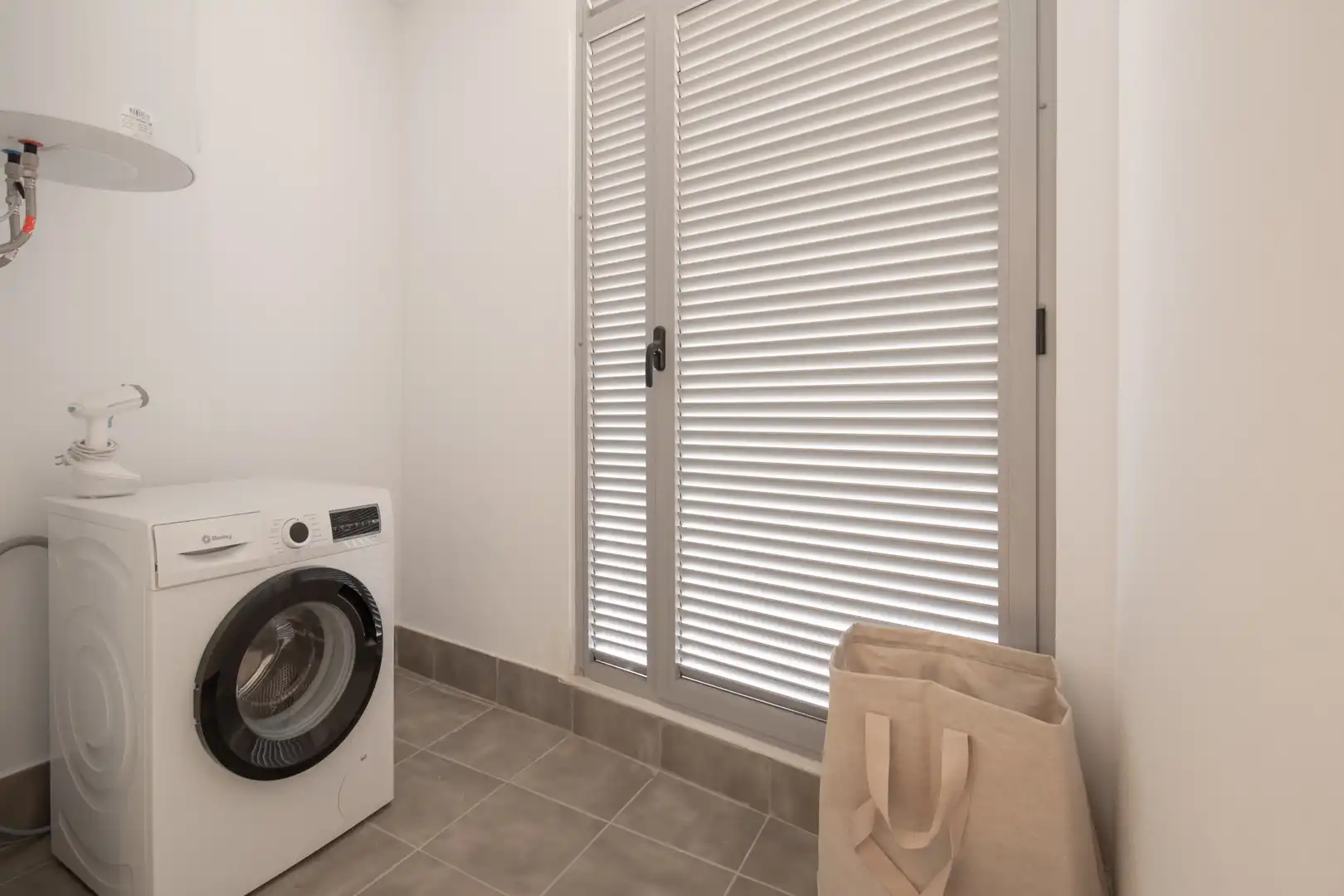 Apartamento con piscina en venta en Marbella Centro, imagen 16