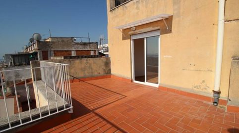 Foto 3 de Ático de alquiler en Carrer Angel Guimera, Sant Crist, Badalona